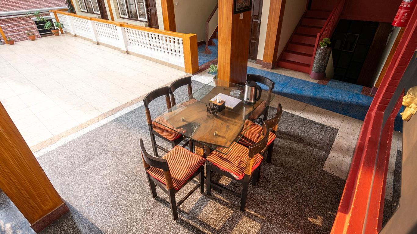 Hotel Shree Tara Katmandú Exterior foto